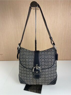 Vintage Coach Soho 6376 Signature Crossbody Shoulder Bag Black 2003